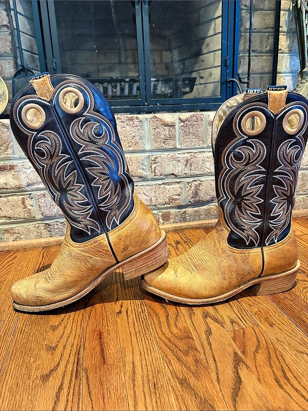 Hyer 11.5 EE Western Boots